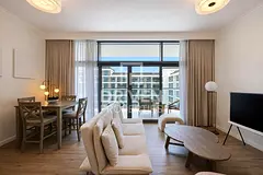 Upgraded and Fully Furnished | Vacant on Transfer