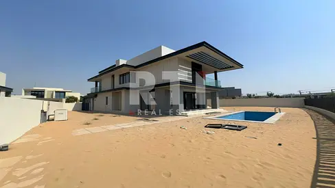 Brand New 5BR | Private Pool & Park View | Rooftop