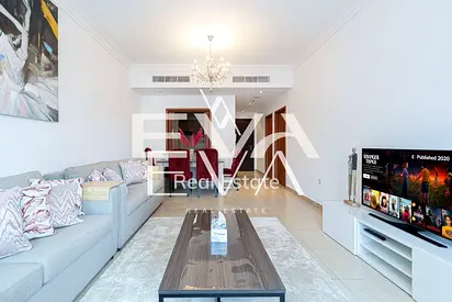 FULLY FURNISHED | VACANT | HIGH FLOOR