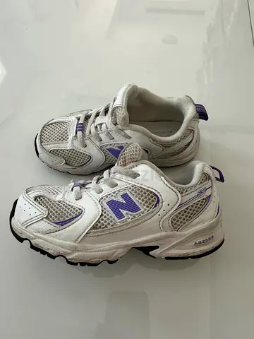 White and Purple Newbalance Kids' Sneakers - Size UK9.5