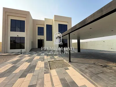 Exclusive 6BR | Majlis | 2 x kitchen | Maids
