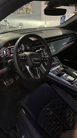 2022 AUDI RS Q8 photo 7