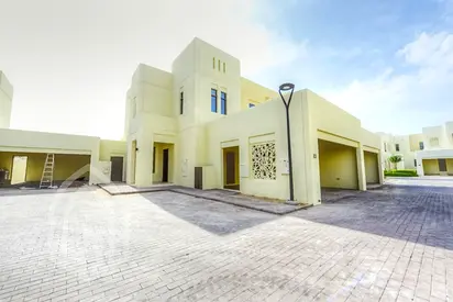 MARVELOUS VIEW|SPACIOUS LAYOUT|CLASSY!!!