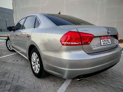 2014 Volkswagen PASSAT 照片 4