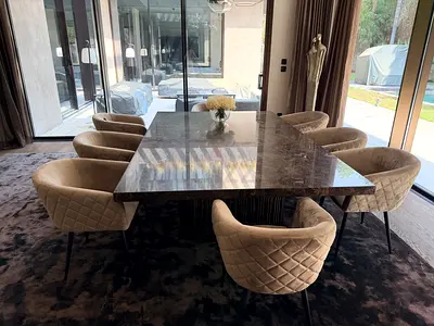 Marble-top dining table with 6 quilted velvet chairs - Excellent condition