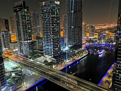 NO COMMISSION - Master Room with Balcony in Dubai Marina