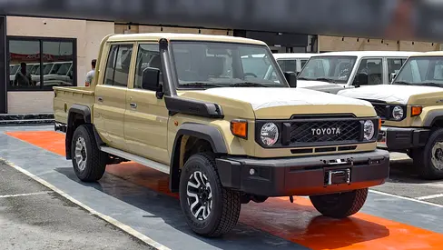 Toyota LC 79 Double Cab 4.0 AT LX 2025