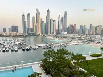 شقة بغرفتي نوم | برج مارينا فيستا 2 | إطلالات على المارينا والمسبح