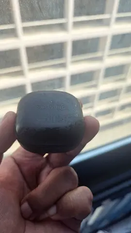 Used Samsung Galaxy Buds 2 pro - Fair condition