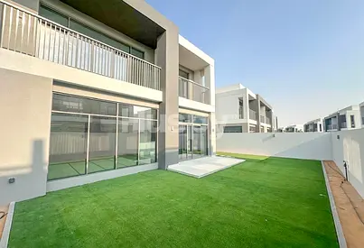 Large Plot | Landscaped | Unfurnished
