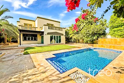 4 Bed Large | Extended | D3 | October