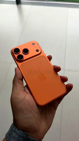 IPhone 17 pro 256 GB (TDRA) - Cosmic Orange