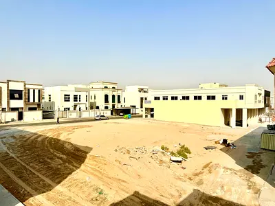 LUXURY 1BHK BIG HALL WITH BALCONY ON ROOD BULDING FAMILY OR BUCHLER NO PROBLEM IN AL HOSHI SHARJAH