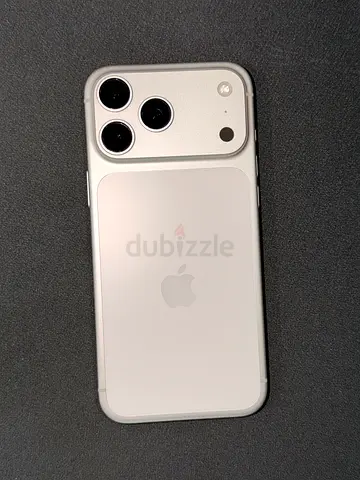Silver iPhone 17 Pro Max 512gb | good condition | Warranty until Jan 2027 | Battery Health 99%