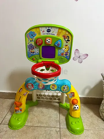 Vtech 3 in 1 sports centre (gift)