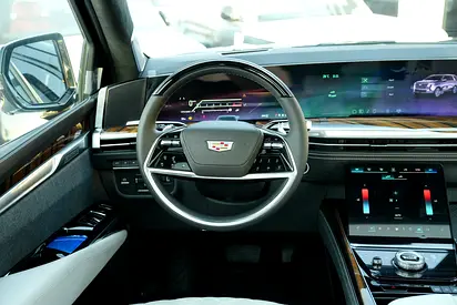 صورة مصغرة 11 لـ 2026 Cadillac ESCALADE