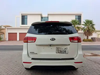 صورة 8 لـ 2018 KIA GRAND CARNIVAL