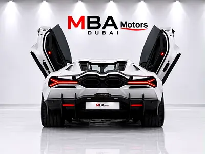 صورة 5 لـ 2024 Lamborghini REVUELTO