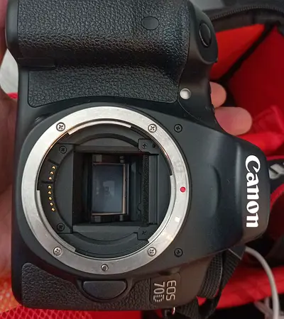 Canon Eos 70d camera