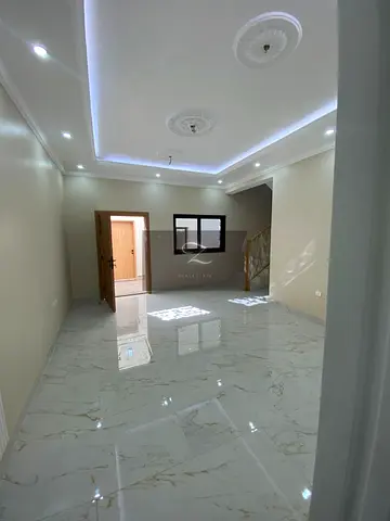 🏡 للبيع | فيلا مميزة في المنصورة – الشارقة ✨ فيلا زاوية على شارعين | دور واحد | موقع استراتيجي