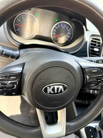صورة 10 لـ 2020 KIA PEGAS