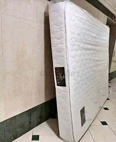 New 180×200cm Top Pillow Spring Mattress. Same Day Delivery Available