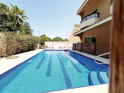 4 BHK Villa I SERVANT QTRS I POOL I GARAGE