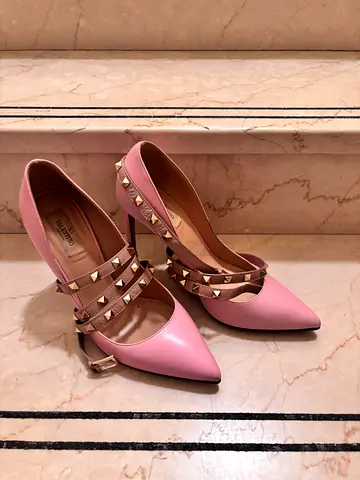 Valentno Pink Leather Rock-stud Ankle-Wrap Pumps