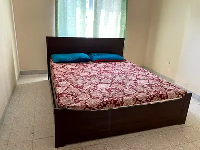 Rooms for rent Couples / Bachelor Ladies preferred