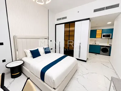 Beautiful Tower | Fully Furnished I Ready To Move