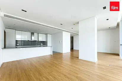 Luxurious APT With Serviced Amenities