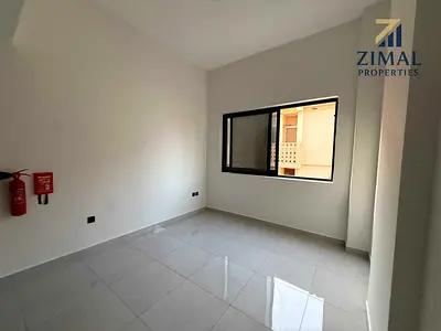 Studio Apartment | Hot Offer | Near Airport | Hor Al Anz