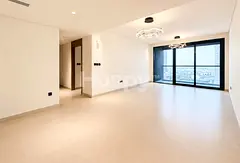 Brand New | Close to Circle Mall | Community View