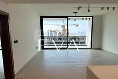 UNFURNISHED | VACANT | HIGH FLOOR