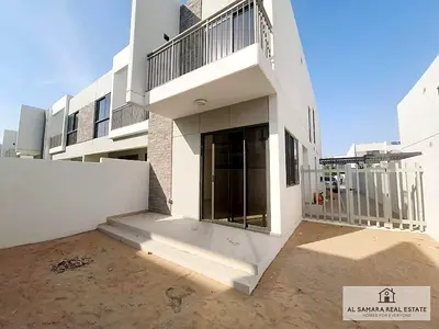 VACANT VILLA || TYPE R2EM || END UNIT || READY TO MOVE