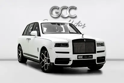 GCC SPECS AGMC WARRANTY - S.C 2023 ROLLS ROYCE CULLINAN - BESPOKE INTERIOR - REAR THEATRE -STARLIGHT