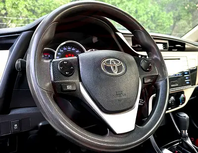 2019 Toyota COROLLA — фото 12