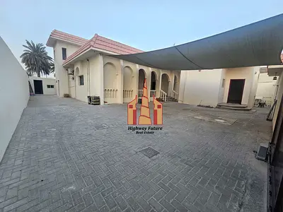 5Bed room hall Majlis parking big villa near muwaileh