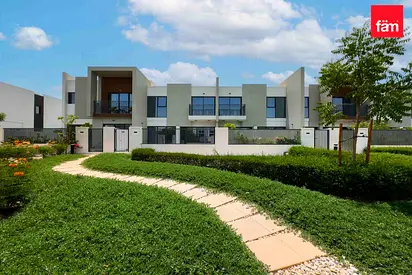 Single Row | Facing Green Belt | Vacant
