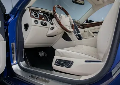 2017 Bentley FLYING SPUR 照片 9