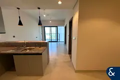 One Bedroom | Upgraded | Luxury | High Floor