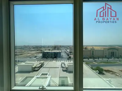 شقة فاخرة مكونة من ثلاث غرف نوم