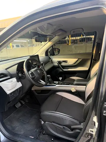 صورة 13 لـ 2024 Toyota VELOZ