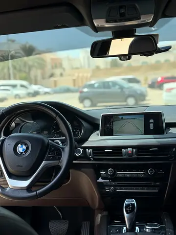 2016 BMW X5 — миниатюра 11