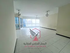 Air conditioning paid by the owner Three bedrooms and living room with sea view balcony parking gym 