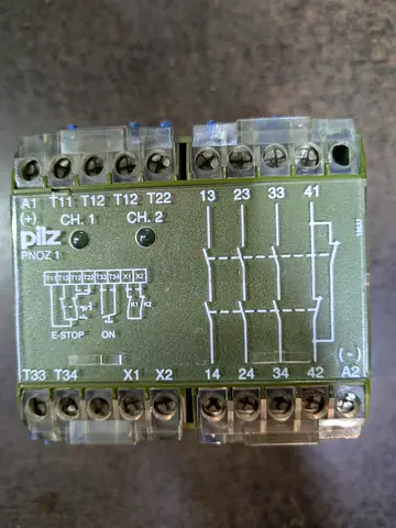 Pilz PNOZ1 Relay Module (used)
