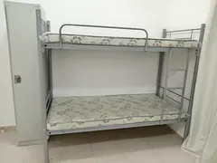 Bed space available for Asian people,Discount price