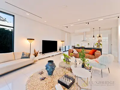 CORNER | INDIVIDUAL BUILD | BASEMENT