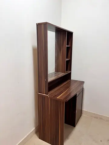 Wooden dressing table with Shelf and Drawers - Good Condition