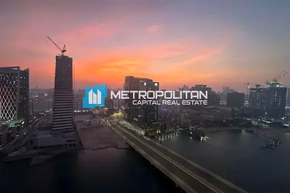 Canal View | High Floor 1 Bedroom | Renovated